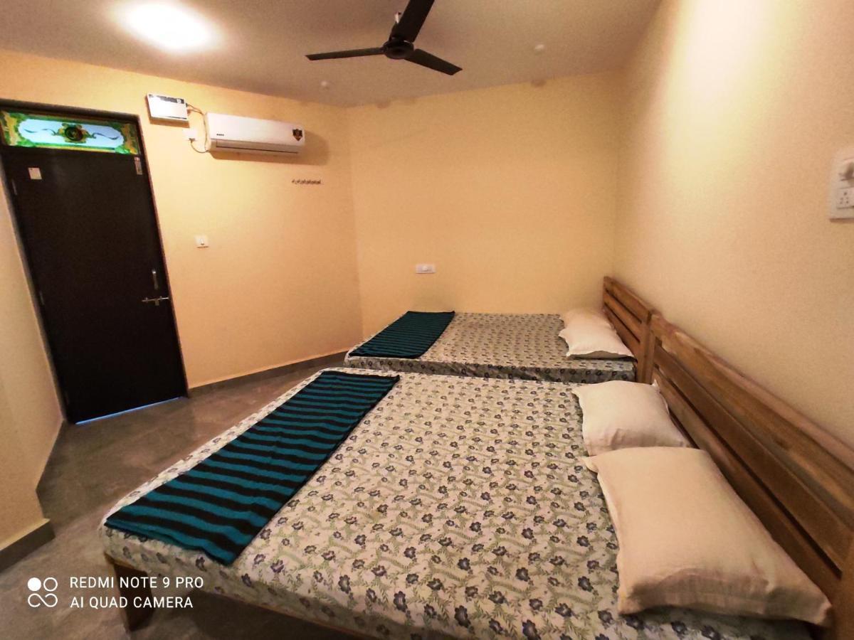Godwill Kimo Guest House Seraulim Margão Exterior foto