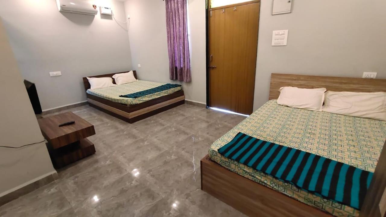 Godwill Kimo Guest House Seraulim Margão Exterior foto